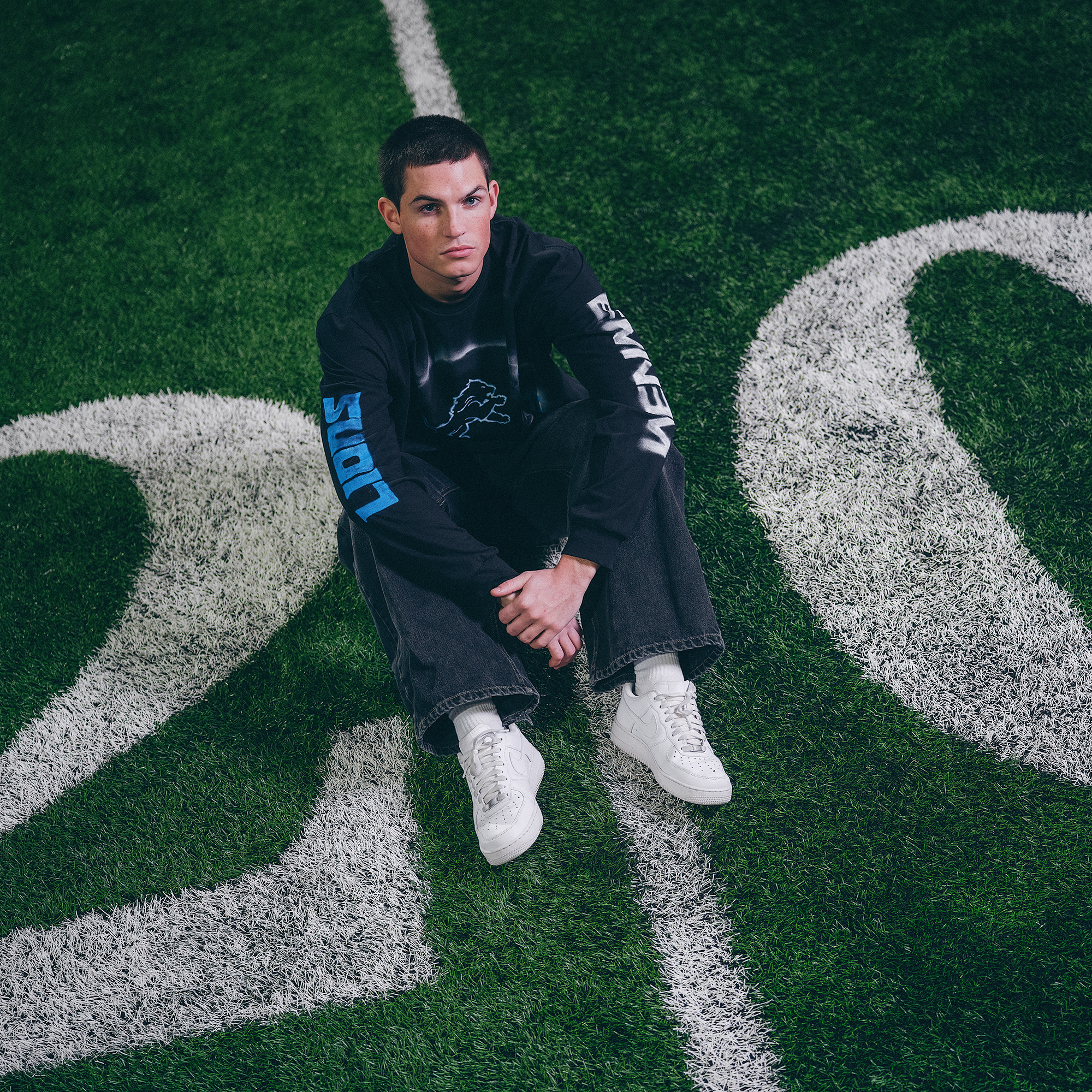 Eminem x Detroit Lions Silhouette Longsleeve 6